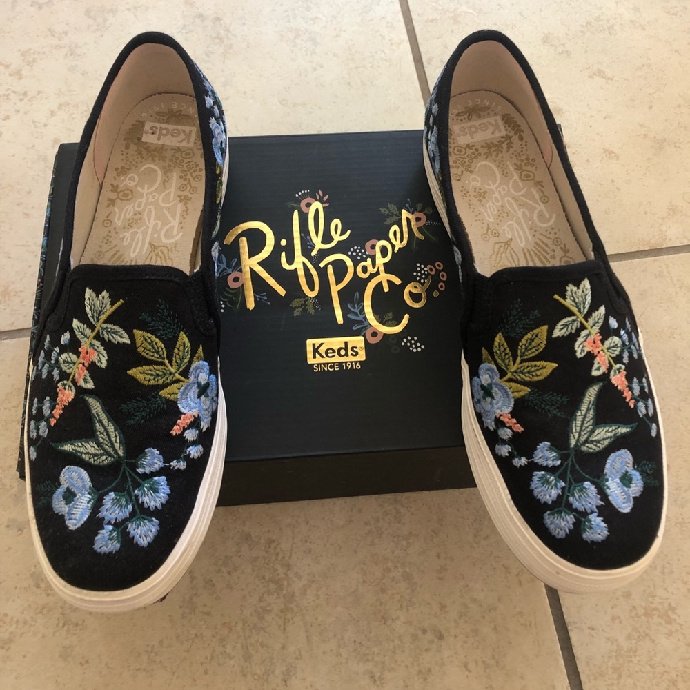 Sp.Edition Platform Keds with Flower Embroidery